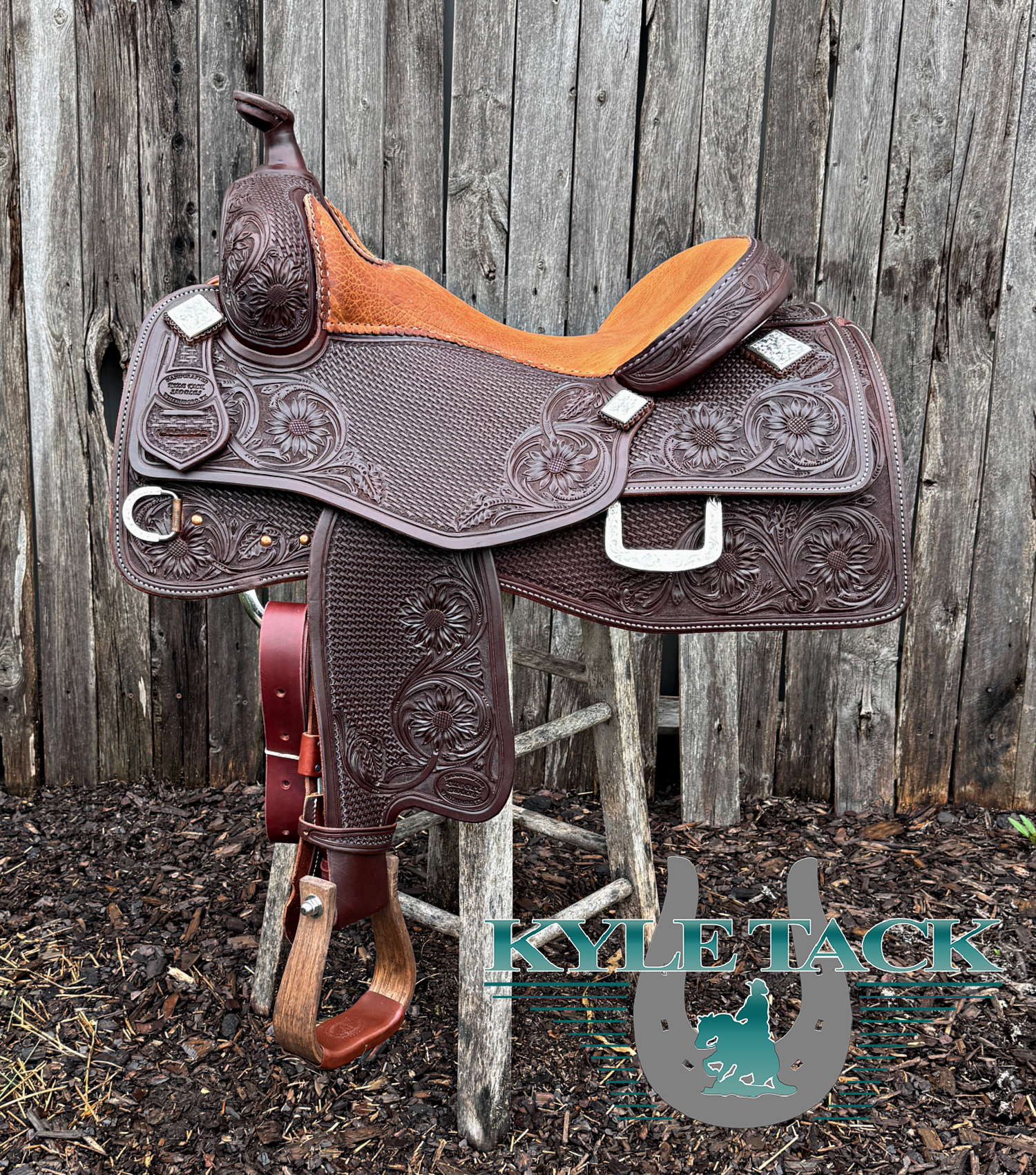 #904M - 15.5" - Kyle Tack Saddle