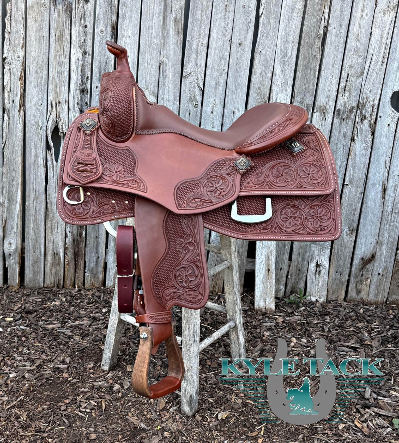 #932M - 15.5" - Kyle Tack Saddle