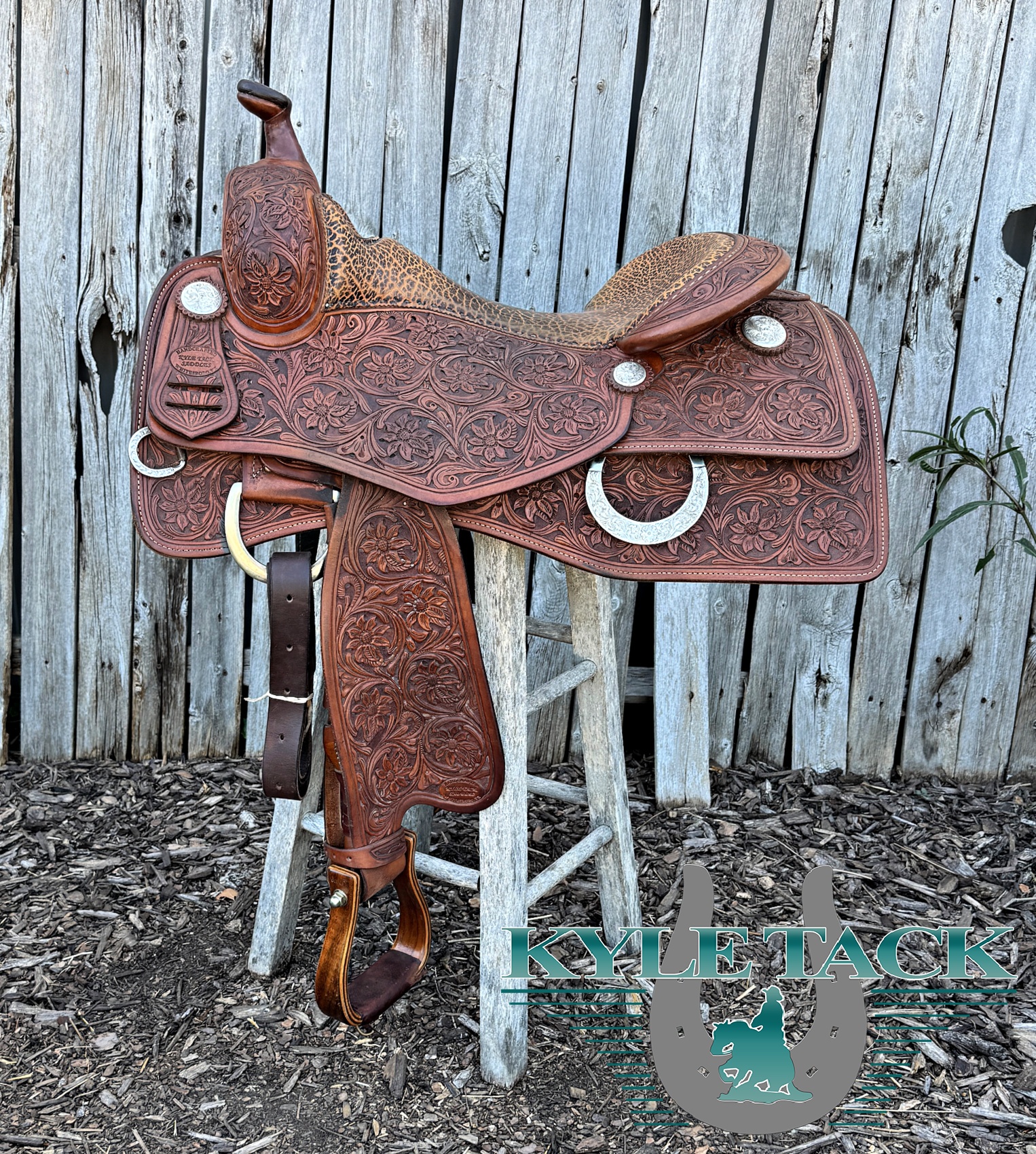 #305MU - 16" - Kyle Tack Saddle