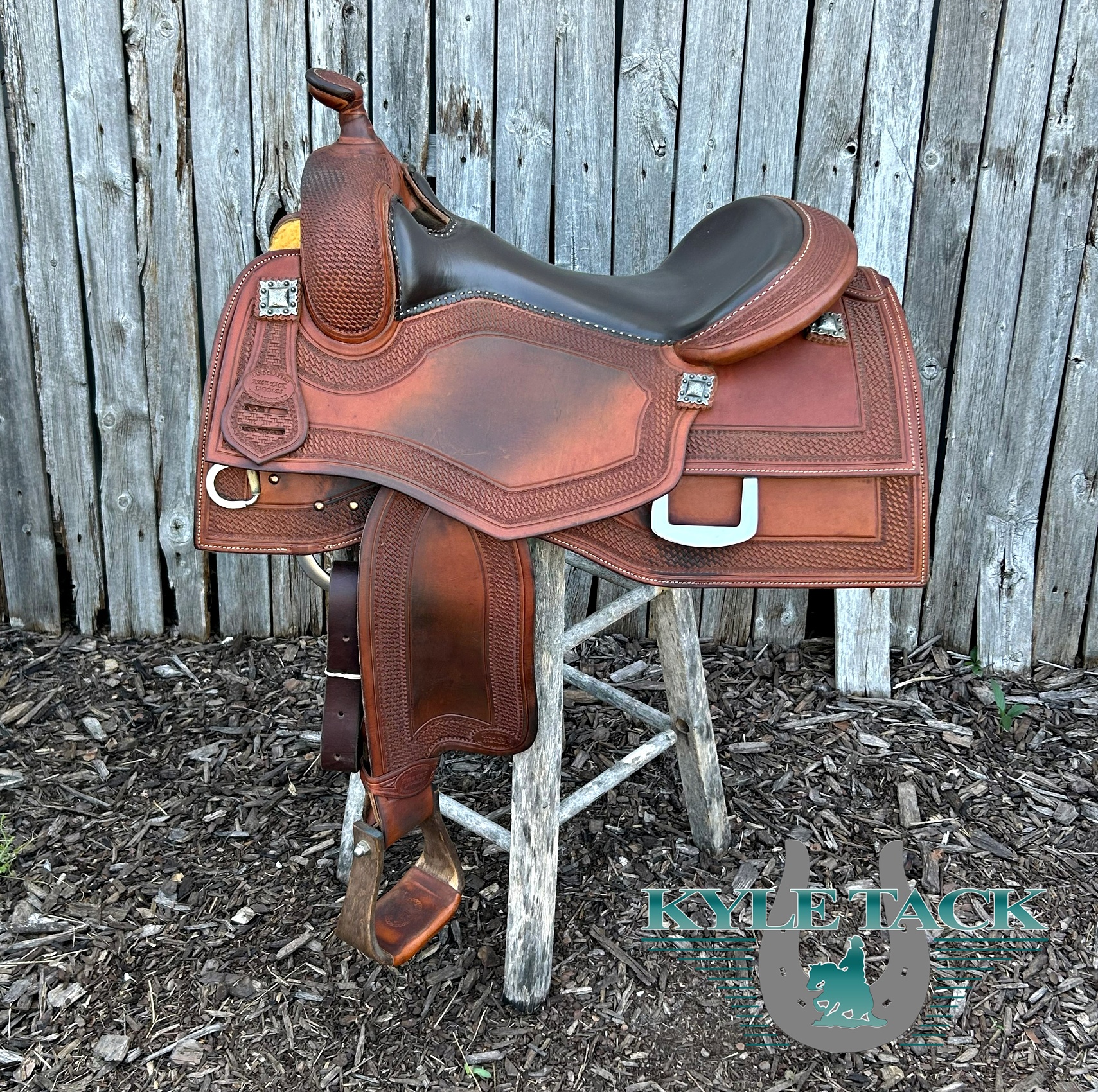 #747MU - 16" - Kyle Tack Saddle