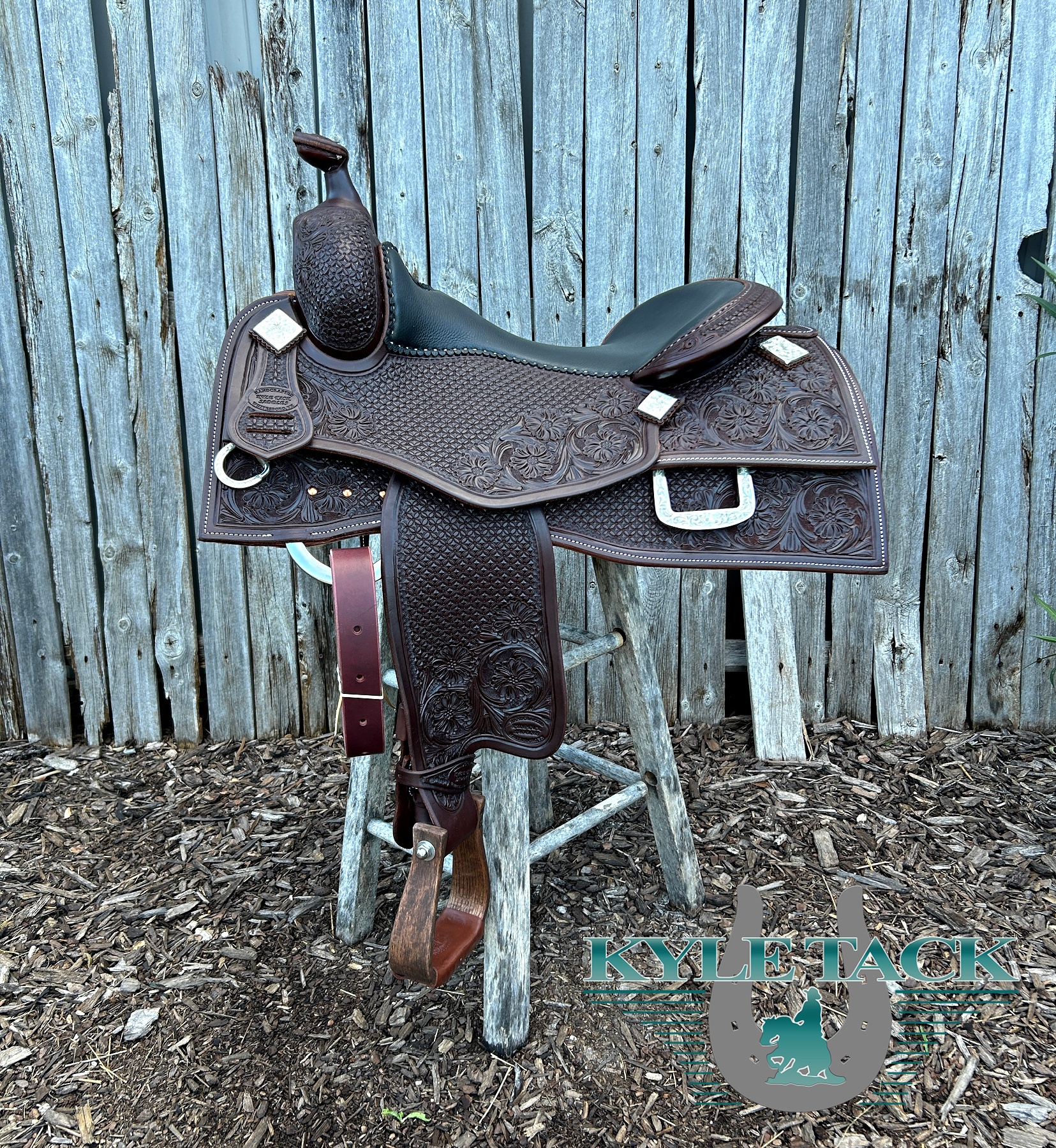 #953M - 16" - Kyle Tack Saddle