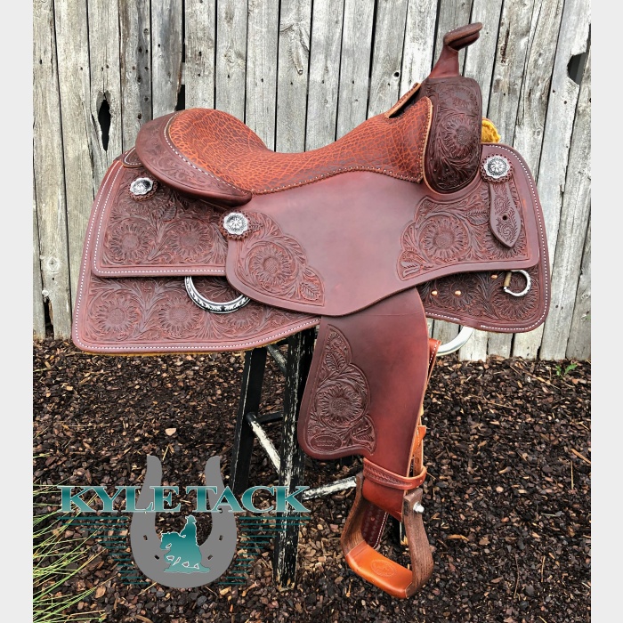 #497M - 15.5" - Kyle Tack Saddle